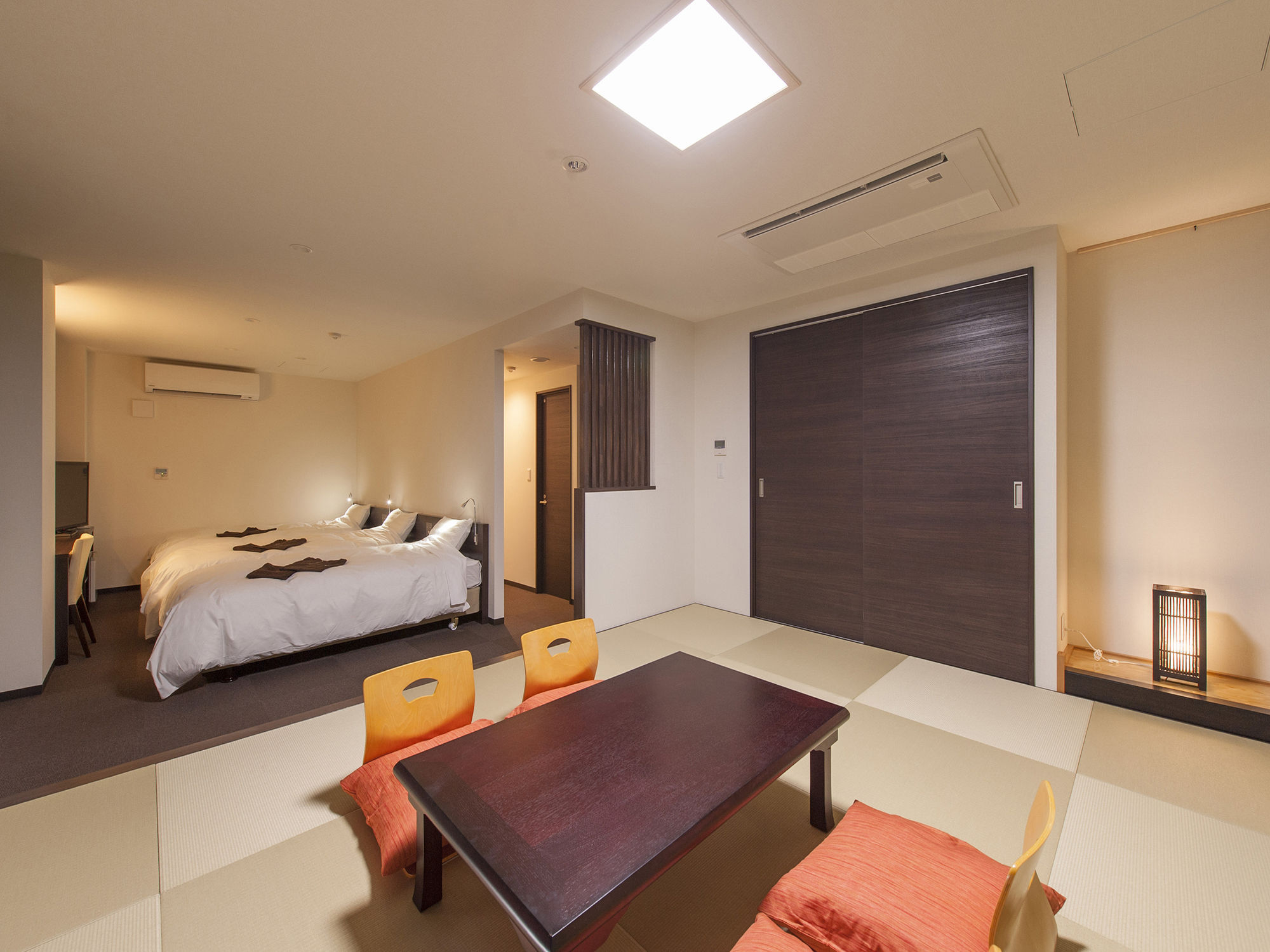 Hana Hotel Fukaya & Spa Exterior photo